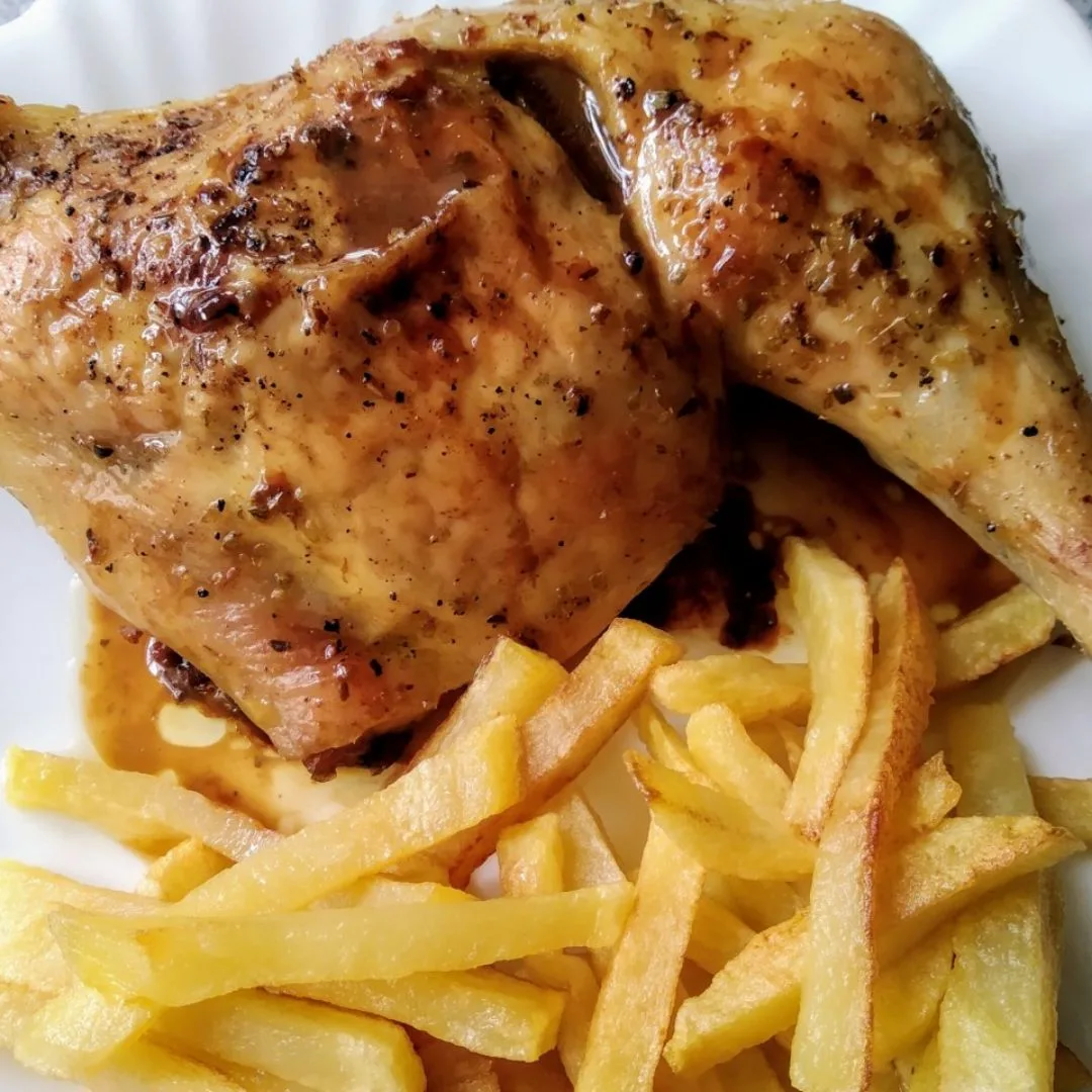 Pollo con Patatas fritas